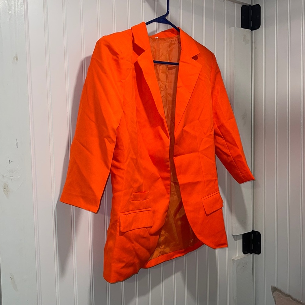 Orange blazer with pockets